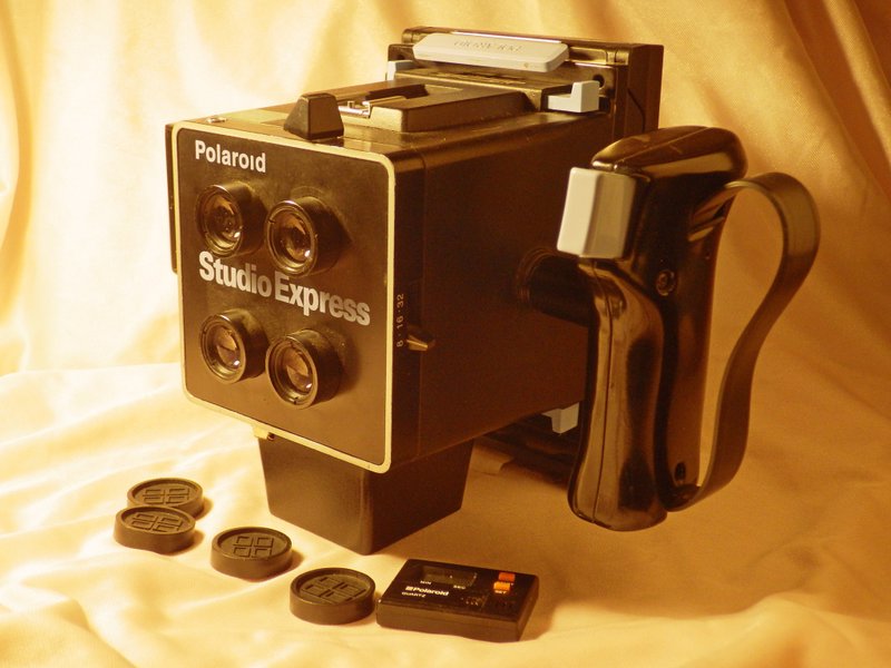 宝丽来 402 迷你肖像工作室快速相机拍立得 100 张装 4 镜头罕见 - 相机 - 其他材质 