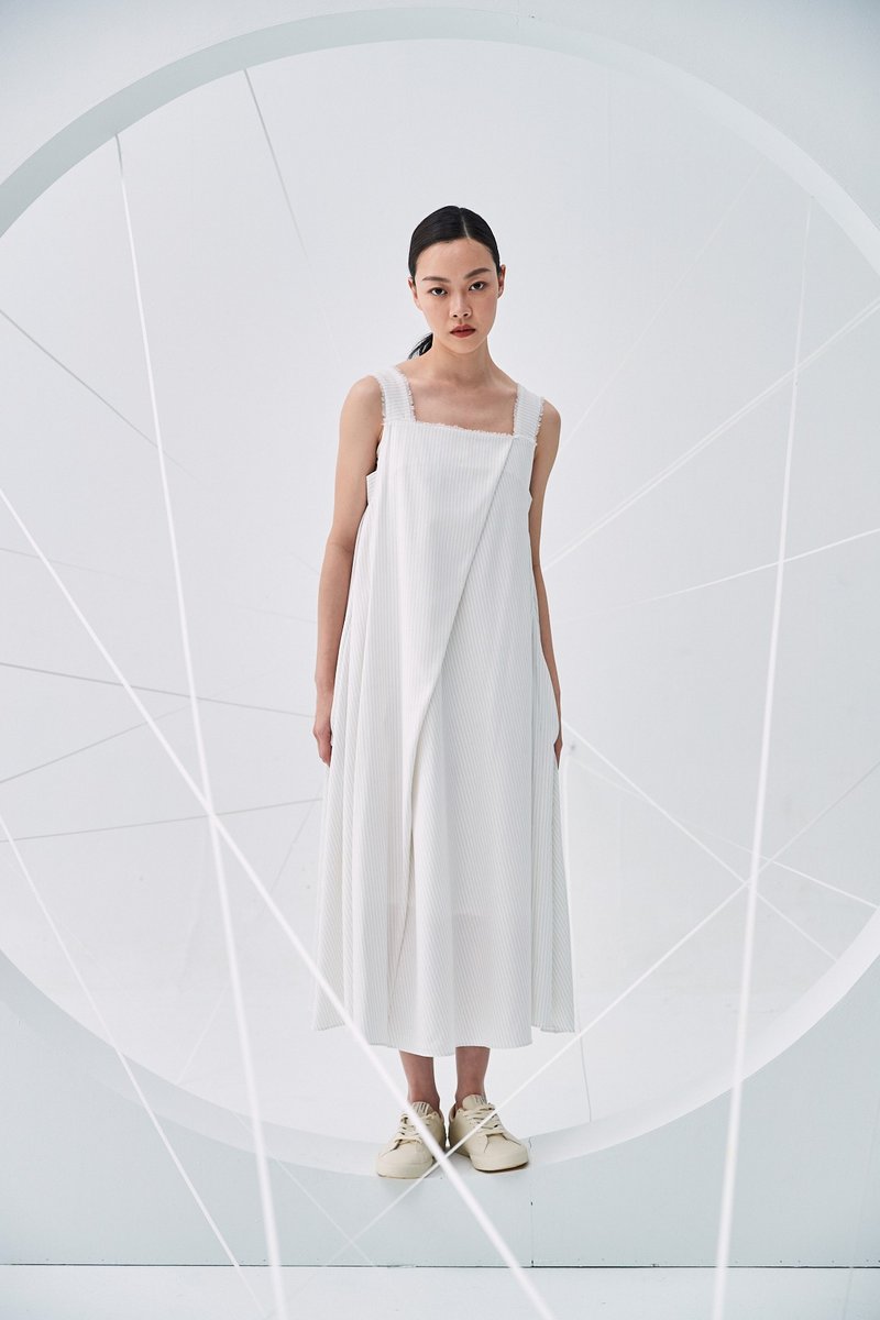 平口活折洋装 - 洋装/连衣裙 - 棉．麻 多色