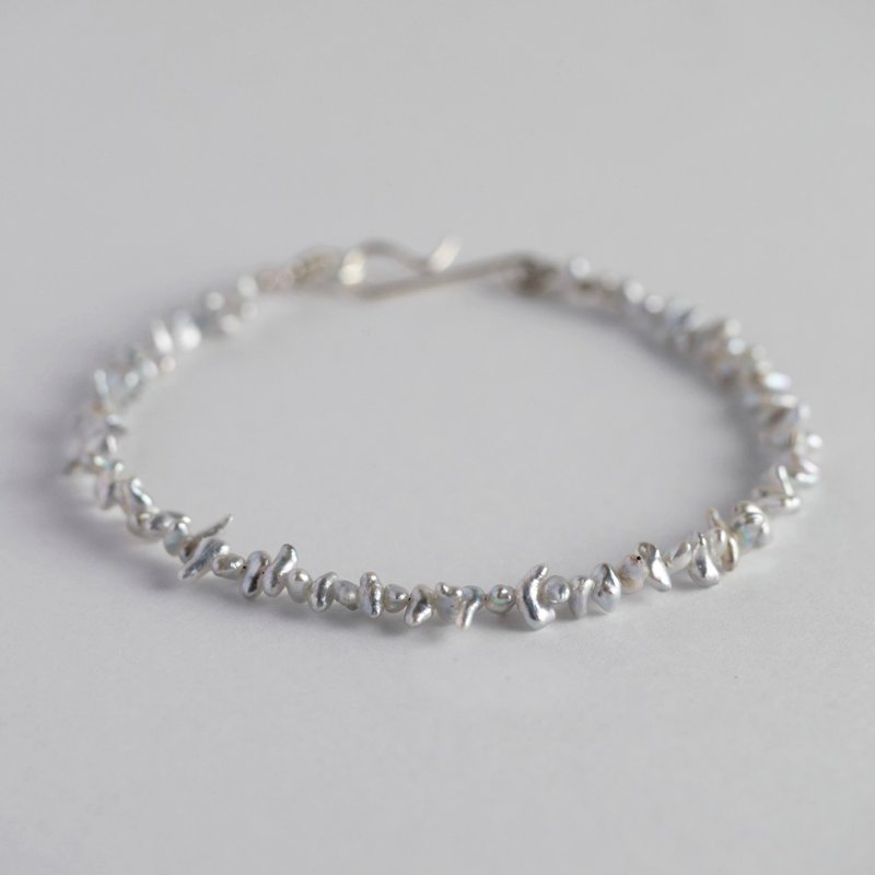 Precious Akoya Keshi Pearl Bracelet　tip shape - 手链/手环 - 宝石 白色
