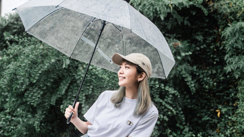 玉子烧寿司吉普猫  刺绣Tee - 女装 T 恤 - 棉．麻 白色