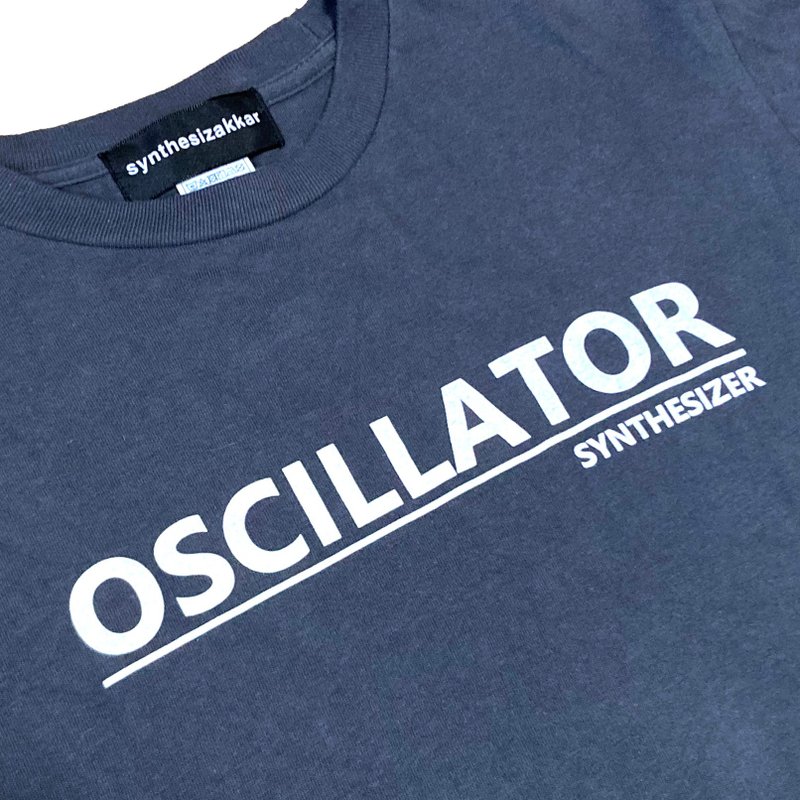 T 恤 OSCILLATOR T-shirt 振荡器 合成器 T 恤・深灰色 - 女装 T 恤 - 棉．麻 灰色