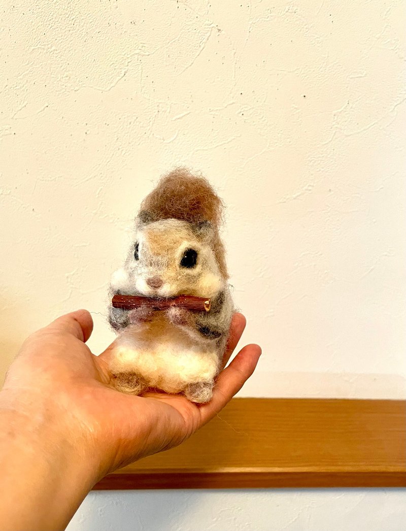 飞鼠羊毛毡 - 编织/刺绣/羊毛毡/裁缝 - 羊毛 咖啡色