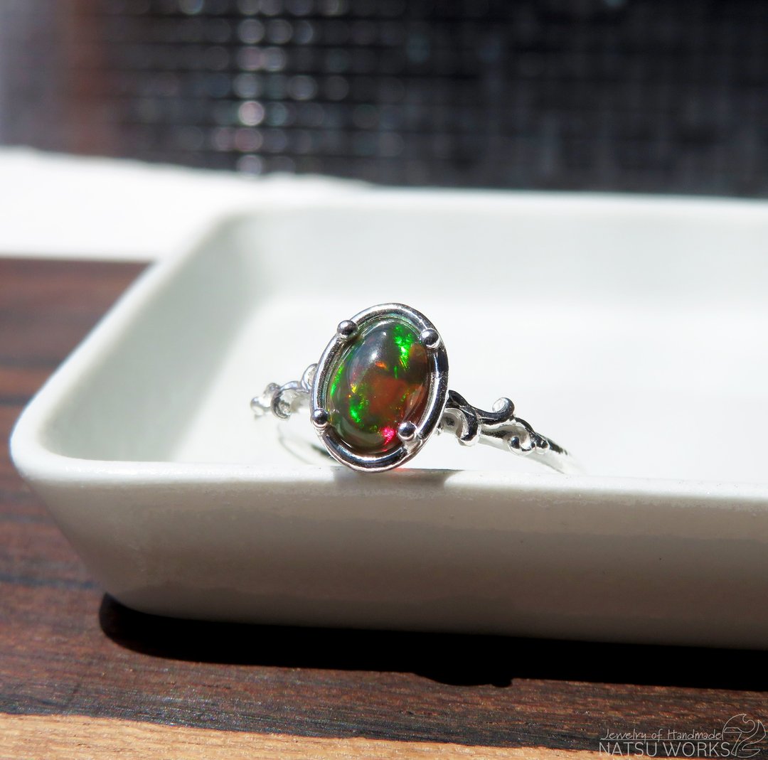 黑欧泊 戒指 / Ethiopian Black Opal Ring 3 - 戒指 - 宝石 绿色