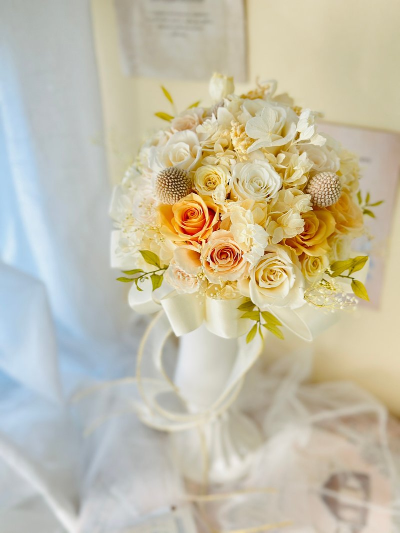 日式典雅圆型永生花捧花 - 干燥花/捧花 - 植物．花 橘色