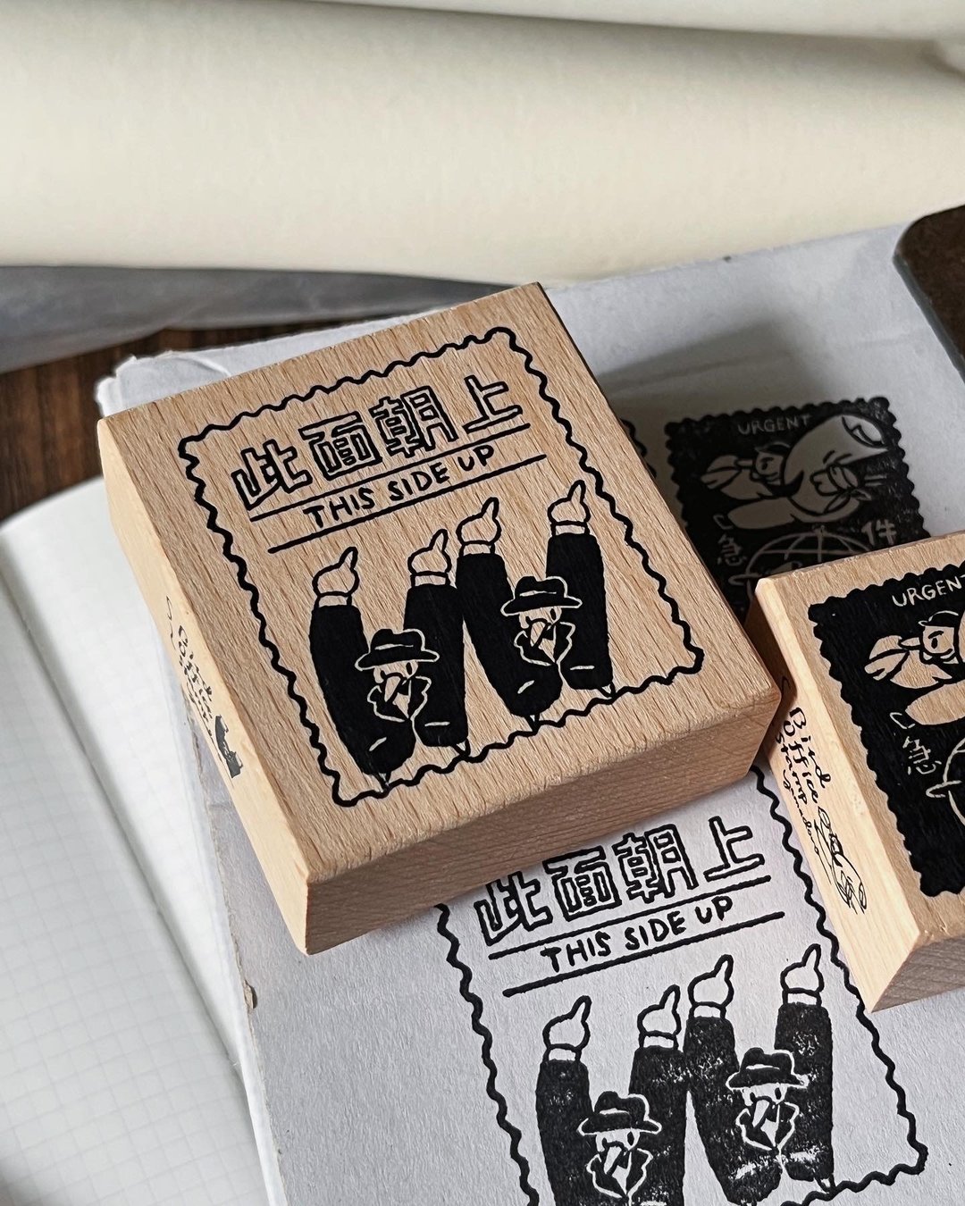 Office stamp : 此面朝上_木头印章 - 印章/印台 - 木头 咖啡色