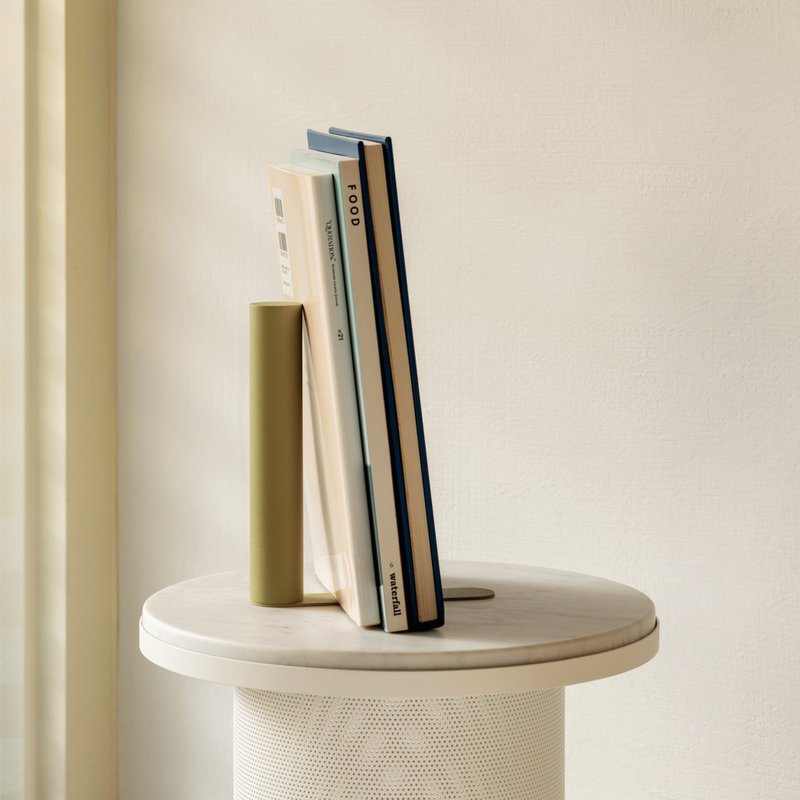 SLIM Bookend | 金属极简书挡 | 橄榄 - 书架/书挡 - 其他金属 绿色