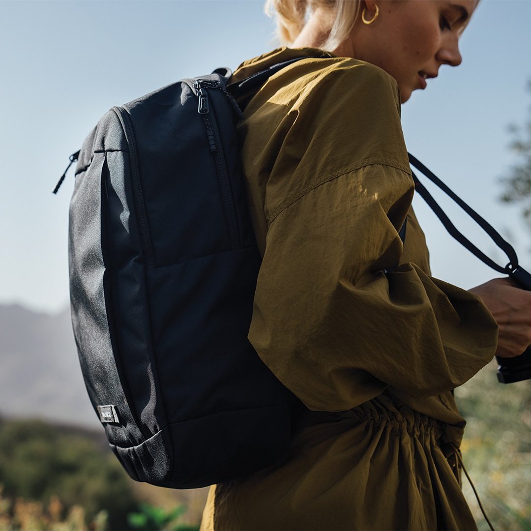 TIMBUK2 PARKSIDE LAPTOP BACKPACK 2.0 双层电脑后背包 黑色 - 后背包/双肩包 - 其他材质 黑色
