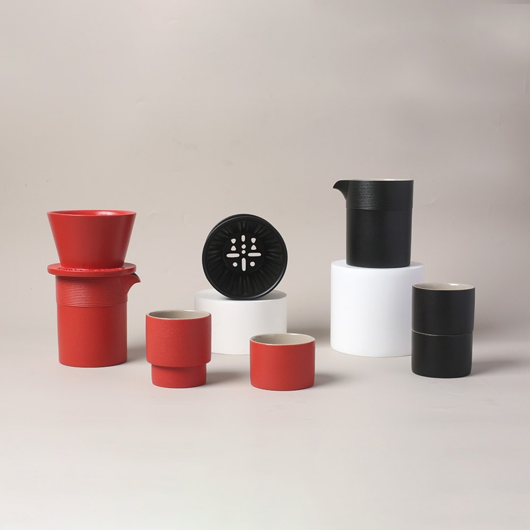 【礼物首选】陆宝 乐游行动咖啡组 280ml 旅行茶具 - 茶具/茶杯 - 陶 黑色