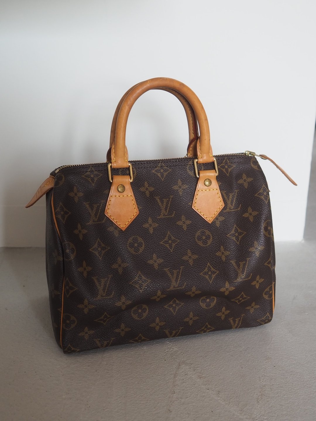 LOUIS VUITTON 路易威登 Speedy 25 Monogram 经典缇花波士顿手提包 古董 - 手提包/手提袋 - 真皮 咖啡色