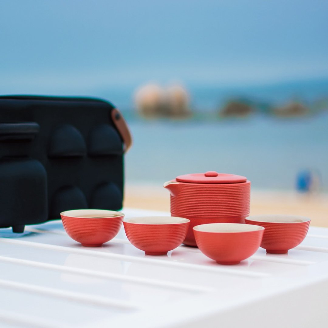 【礼物首选】陆宝 红点旋纹携行装 一壶四杯 旅行茶具 - 茶具/茶杯 - 陶 红色