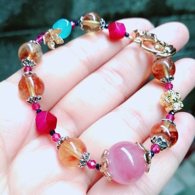 金银财宝 马粉晶 /阿赛斯特莱塔山黄水晶/ 天河石 /红虎眼手串 - 手链/手环 - 水晶 