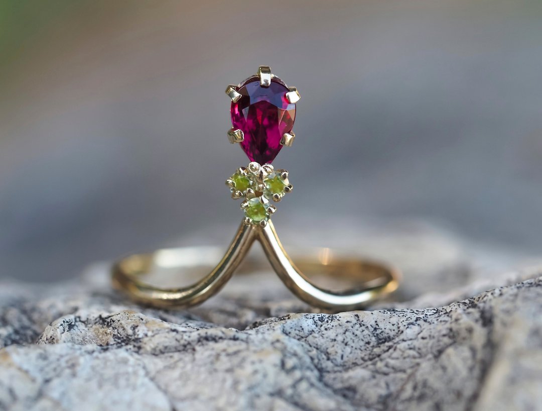 14k gold ring with tourmaline and tsavorite - 戒指 - 贵金属 金色