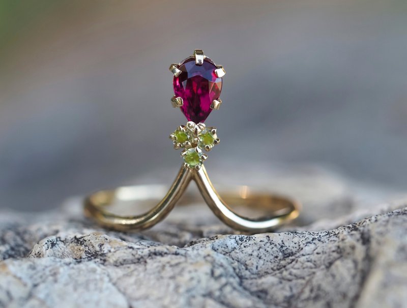 14k gold ring with tourmaline and tsavorite - 戒指 - 贵金属 金色