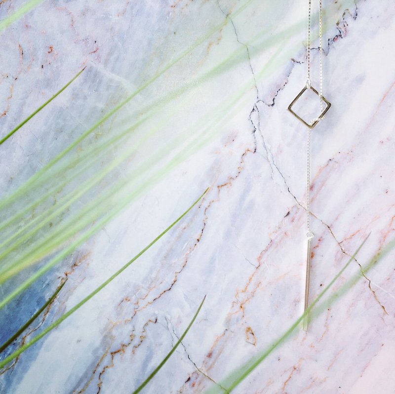 925纯银 / 方形几何 • 调整式项链 - 项链 - 纯银 银色