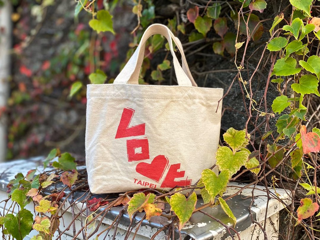 经典设计 LOVE台北 双面印花手提帆布袋 - 手提包/手提袋 - 棉 