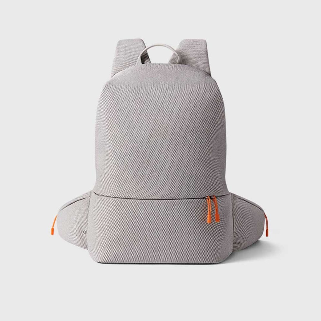 【ITO】旅行后背包 TRUFFLE TRAVEL 登山轻便双肩通勤 霜地白 16L - 后背包/双肩包 - 环保材料 