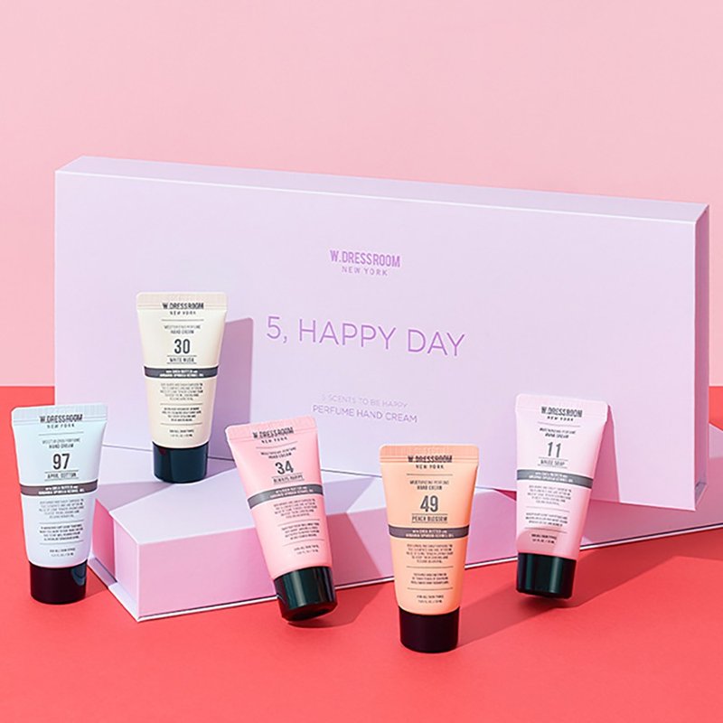 快速出货 【情人节首选】 W.dressroom X BTS 润泽香水护手霜套组 - 手足保养 - 塑料 粉红色