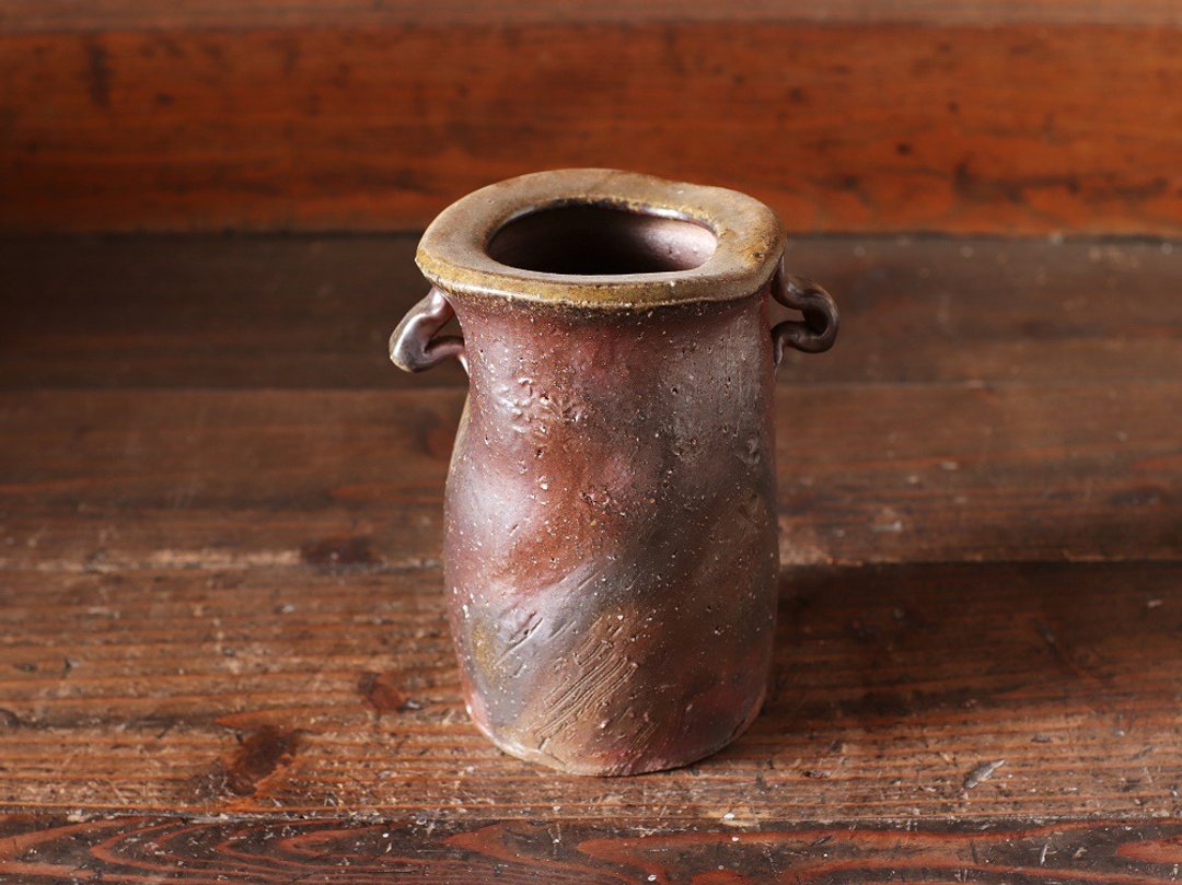 Bizen ware flower case with ears (with wooden box) h1-043 - 花瓶/陶器 - 陶 咖啡色