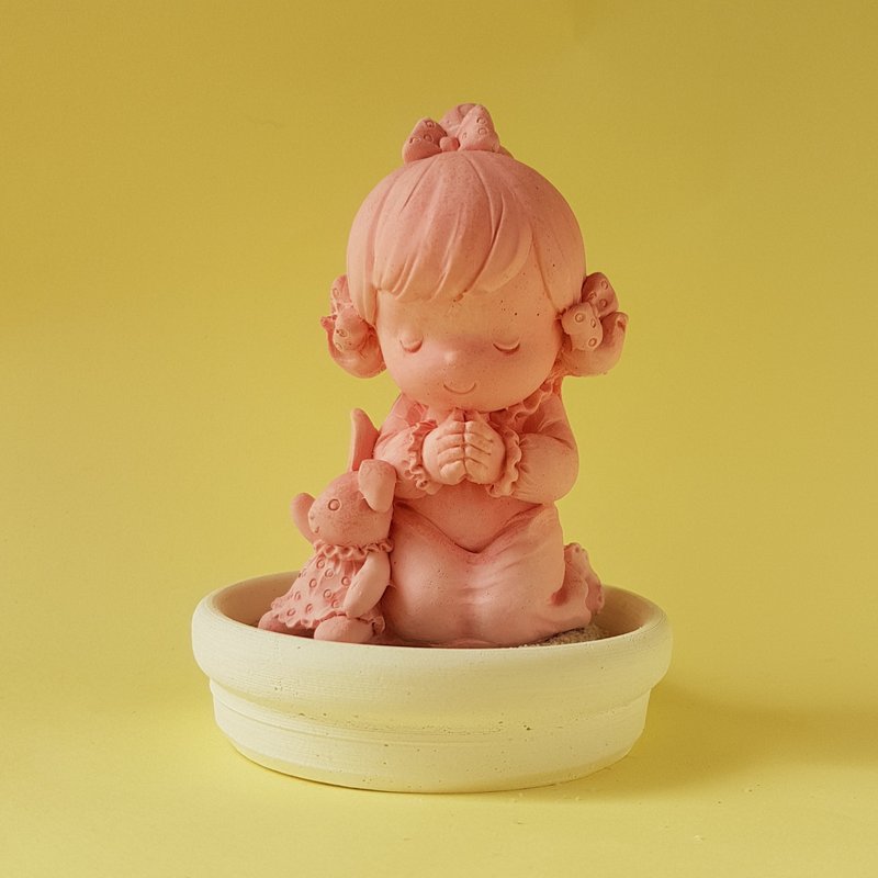 祈祷女小娃 扩香石小盘套组 办公室小物 香氛礼赠 - 香薰/精油/线香 - 其他材质 粉红色