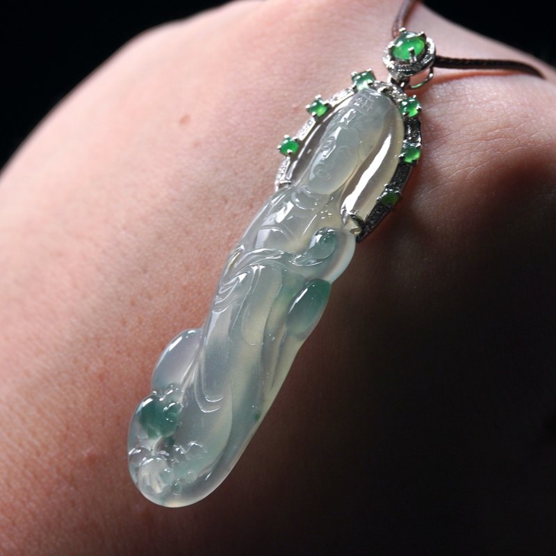 冰种飘蓝花妈祖天上圣母项链18K金钻石 | 天然缅甸翡翠A货 | 送礼 - 项链 - 玉石 多色