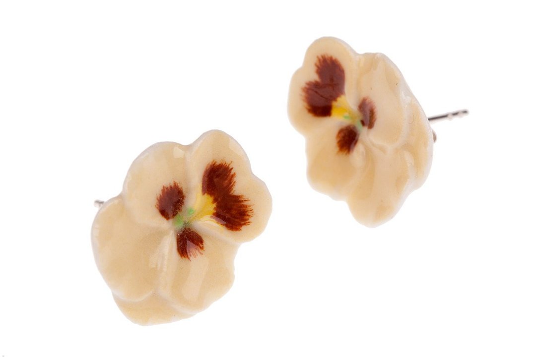 AndMary 手绘瓷耳环-黄色三色堇 礼盒装 Yellow Pansy Earrings - 耳环/耳夹 - 瓷 黄色