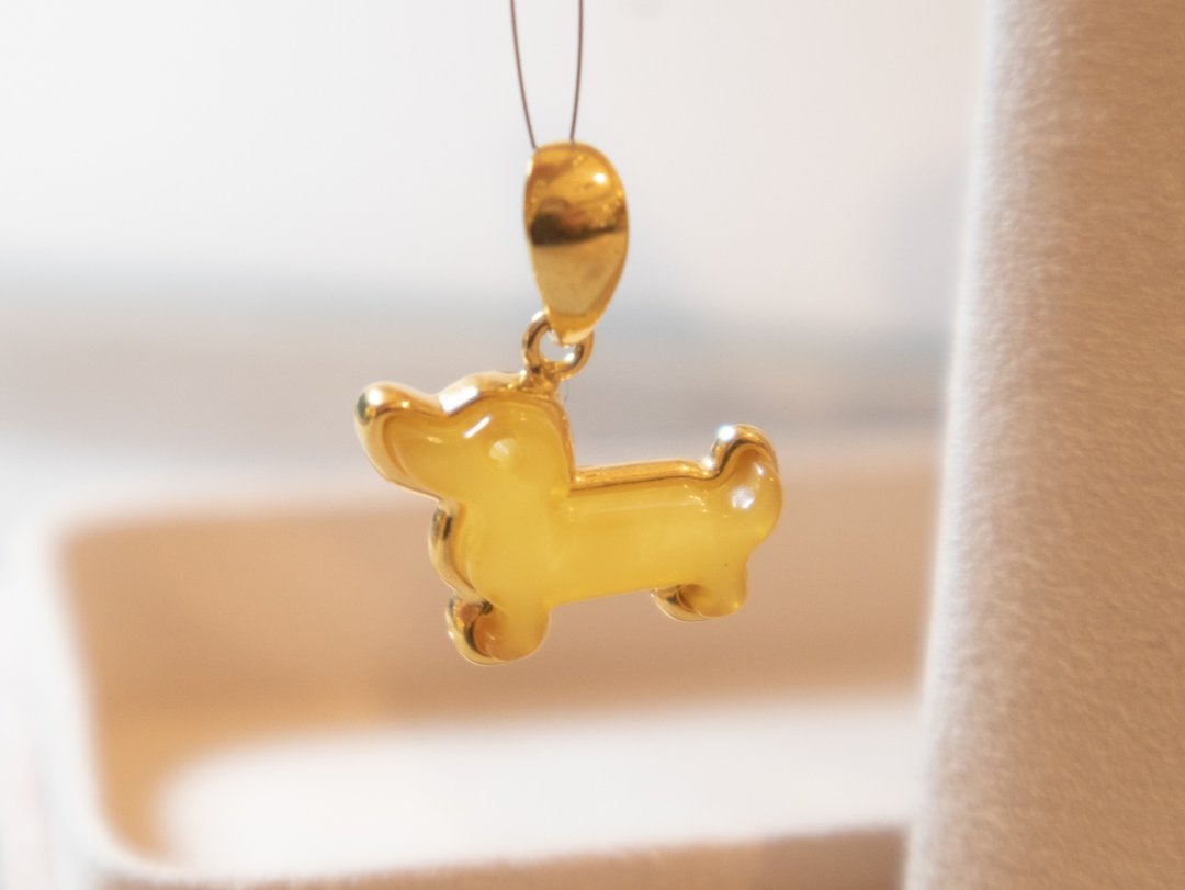 925 silver AMBER 腊肠狗吊坠项链 - 项链 - 宝石 金色