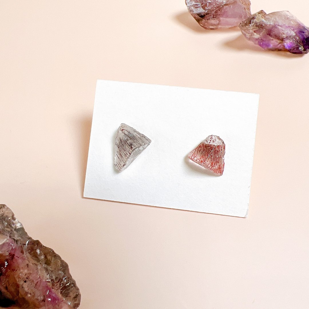 超高频率水晶 超七耳环 天然石 水晶耳环 饰品 - 耳环/耳夹 - 水晶 多色