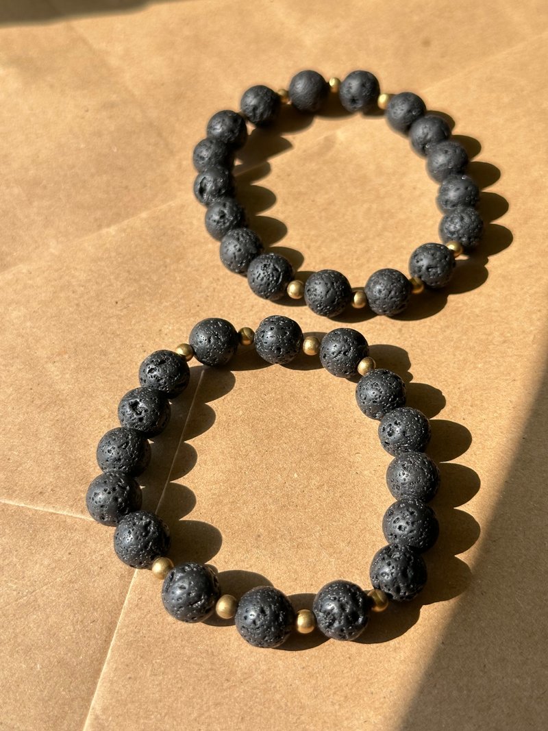 火山岩矿(10mm)、黄铜配件手串 - 手链/手环 - 半宝石 黑色