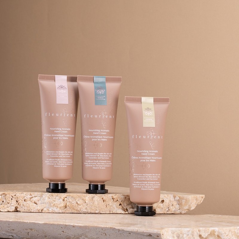 香氛滋养护手霜- 茉莉、玫瑰、橙花、铃兰(4款) - 手足保养 - 浓缩/萃取物 白色