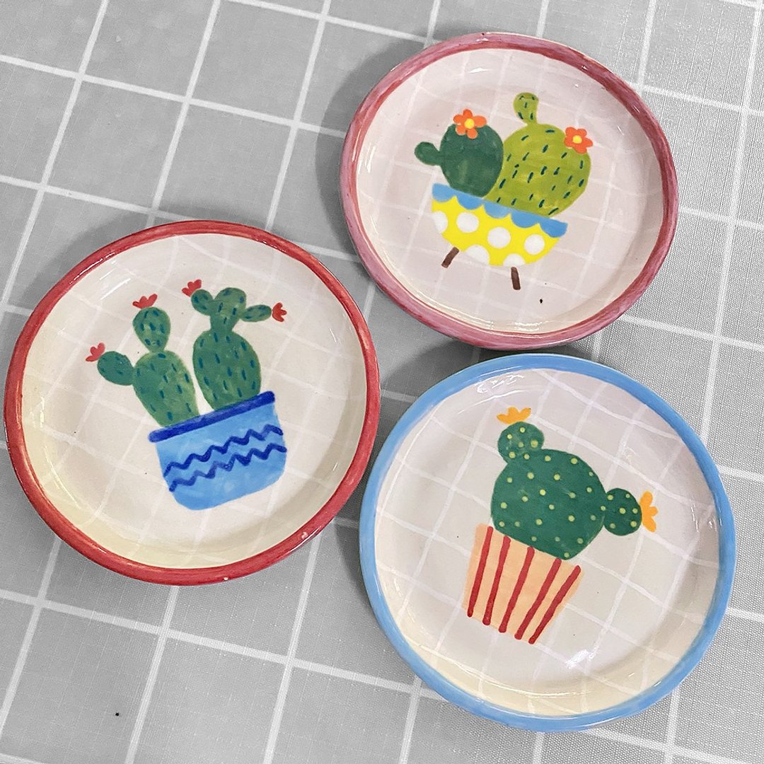 HAND-MADE Cactus cute cute saucer (Set 3 pieces) - 杯垫 - 陶 