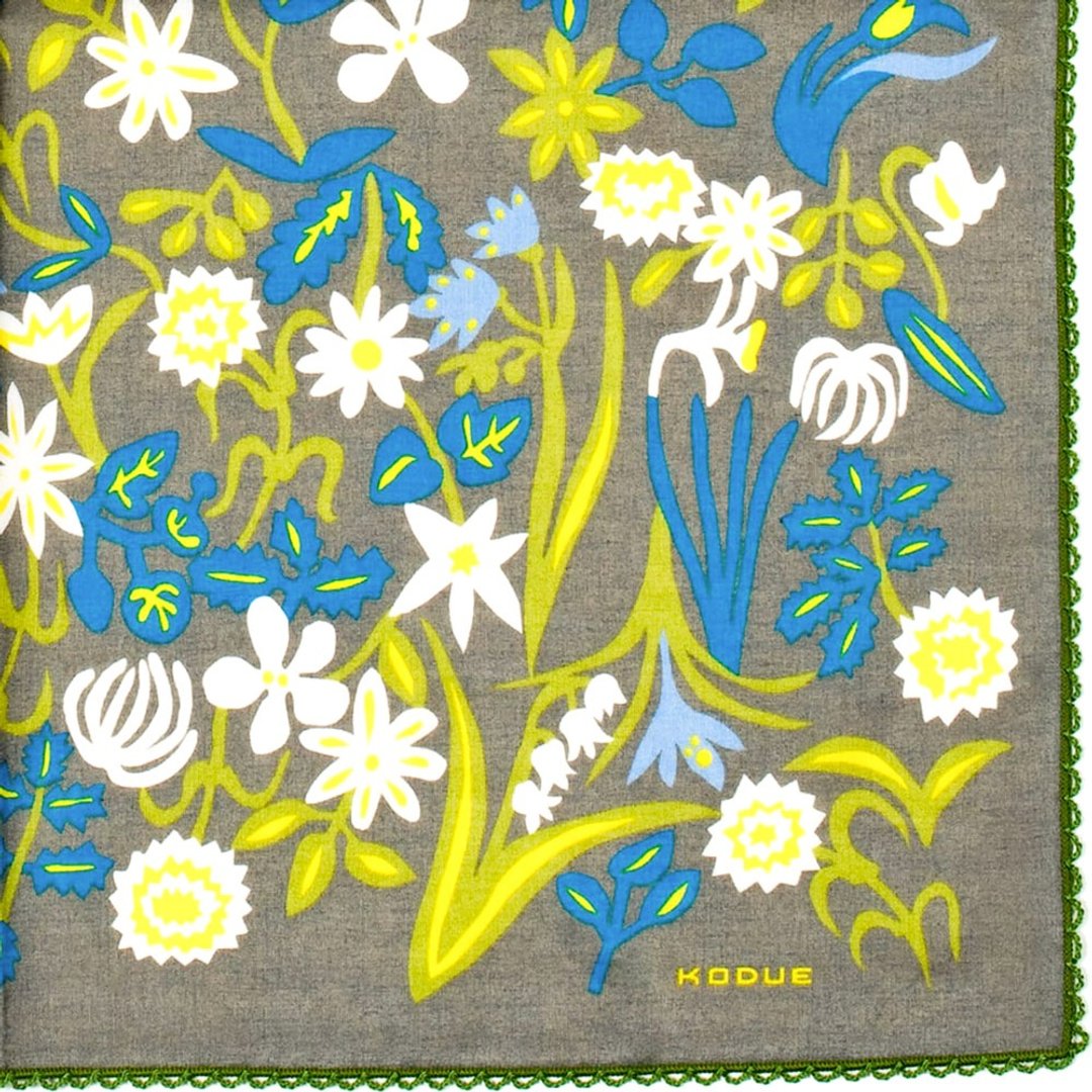 HBK绘风双层手帕 春暖花开|48X48CM|各式花卉| 可爱优雅|限量发售 - 手帕/方巾 - 棉 多色