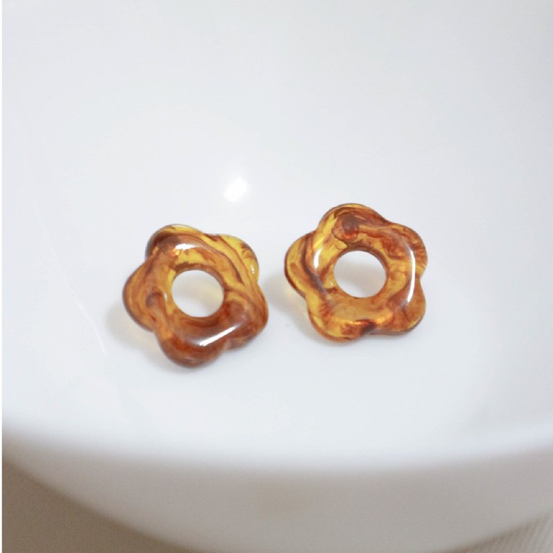 琥珀花丝•不锈钢耳针 圣诞礼物 - 耳环/耳夹 - 树脂 多色