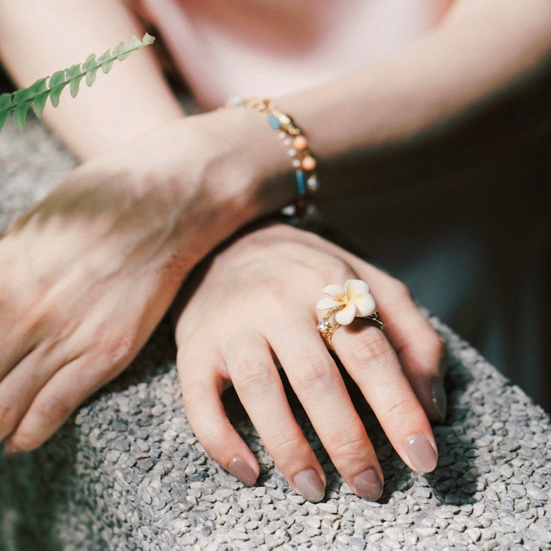 白色 大沼泽地系列 鸡蛋花戒指 - 戒指 - 纯银 白色