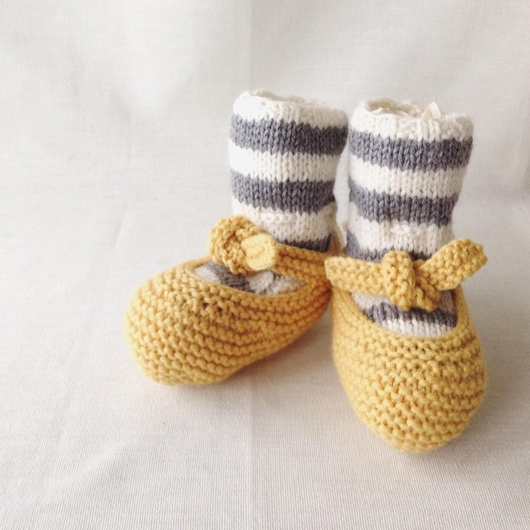 border baby bootie set - 童装鞋 - 羊毛 黄色
