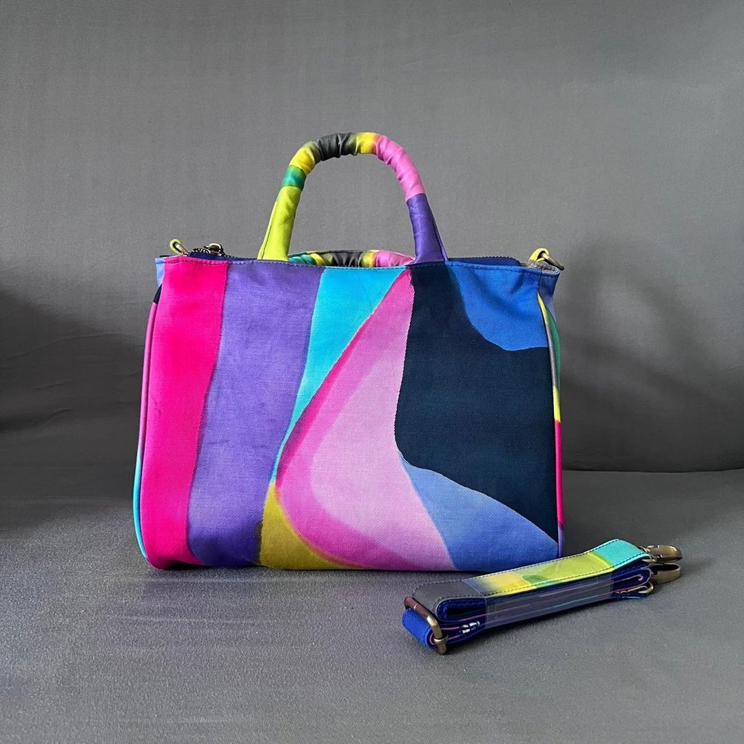 Bread Bag Canvas Hand paint - 手提包/手提袋 - 其他材质 多色