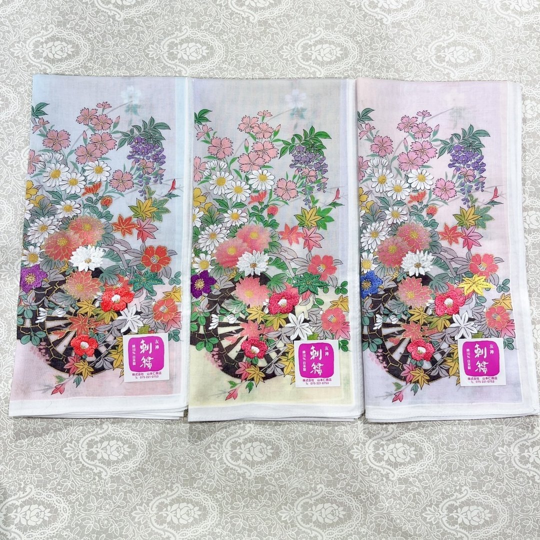 京都手帕 -友禅刺绣-花车 - 手帕/方巾 - 棉 
