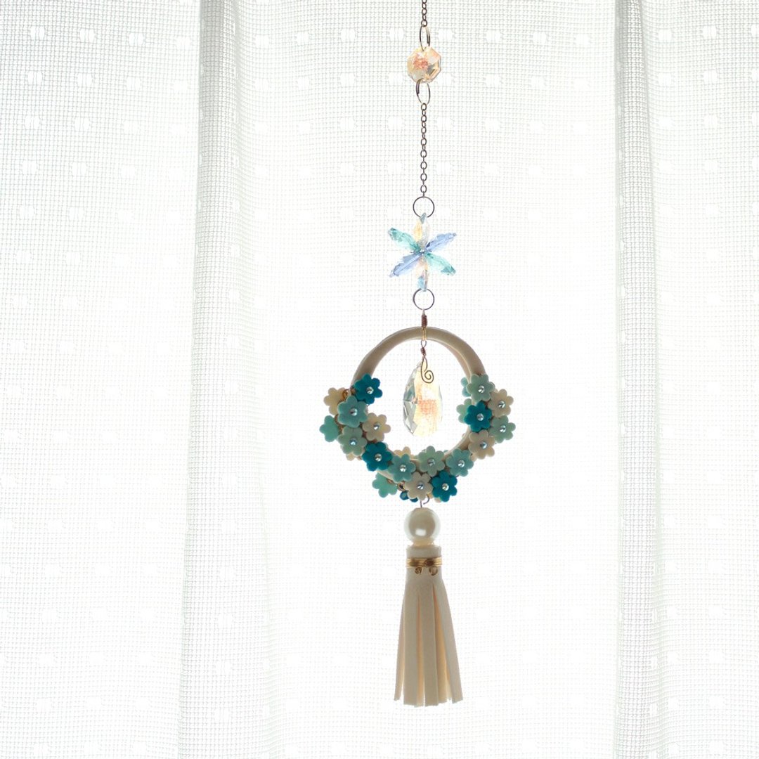 Suncatcher with blue flowers and drops - 其他 - 粘土 蓝色