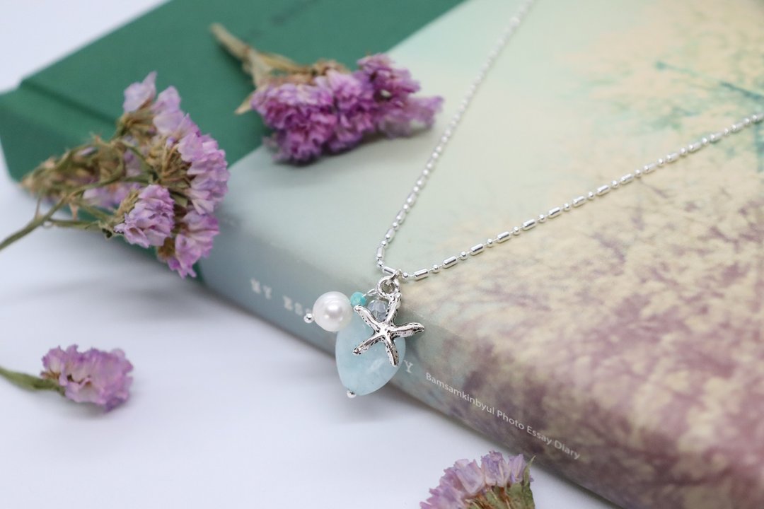 March Birthstone / Starfish Charm &amp; Heart Aquamarine Stone 925 Silver Chain Neck - 项链 - 石头 蓝色