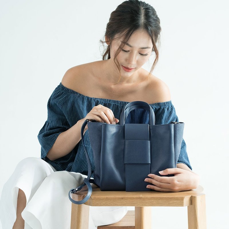 ABBA Stylish Tote Bag closure Leather Crossbody Bag SalO - 手提包/手提袋 - 真皮 蓝色