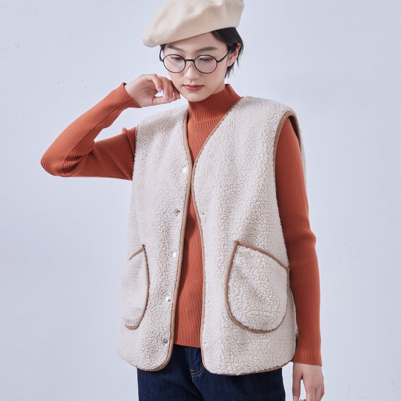 滚边口袋设计・保暖绒毛背心・内衬款 KNSJ373 - 女装背心 - 聚酯纤维 白色