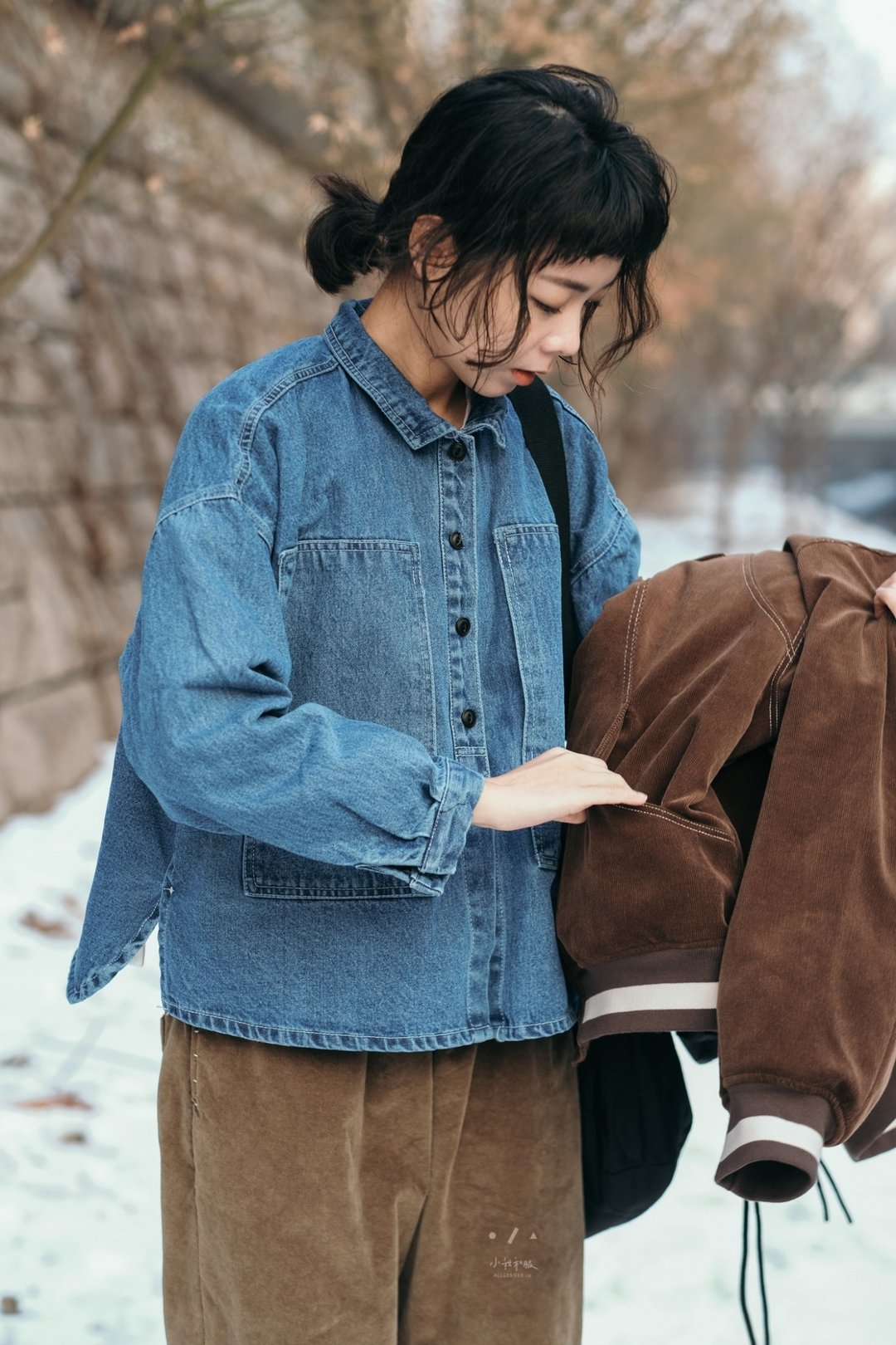 左左右右口袋小版牛仔衬衫 - 女装衬衫 - 棉．麻 蓝色
