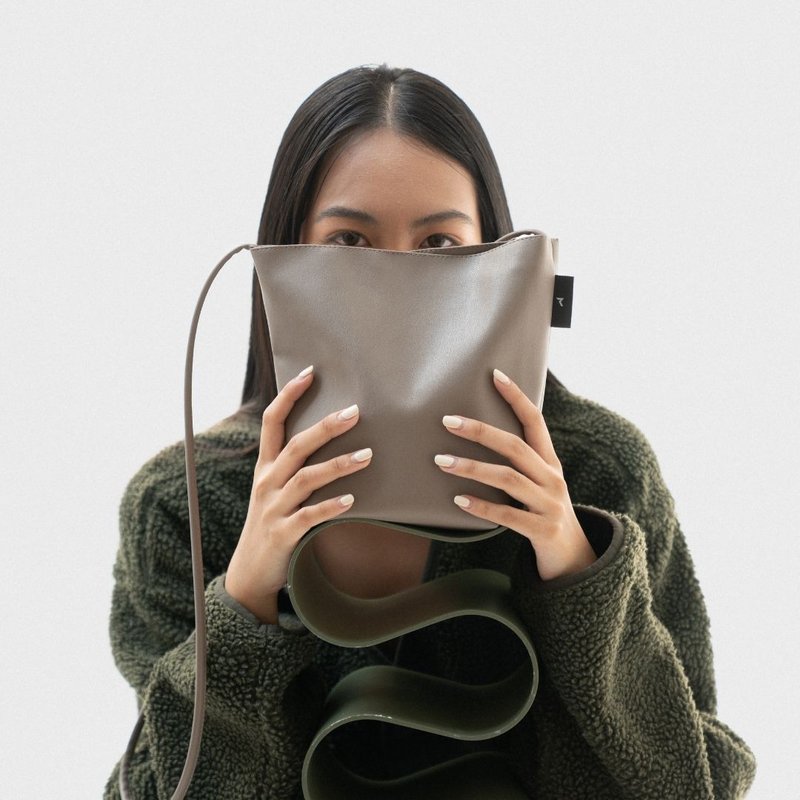 BUCKET - GREIGE / RUST 品牌 - 其他 - 人造皮革 灰色