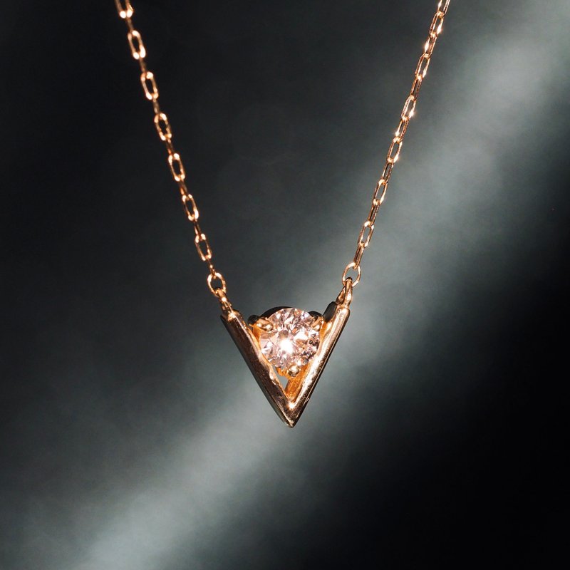 18K钻石V形项链 18K Gold Diamond V Necklace - 项链 - 贵金属 