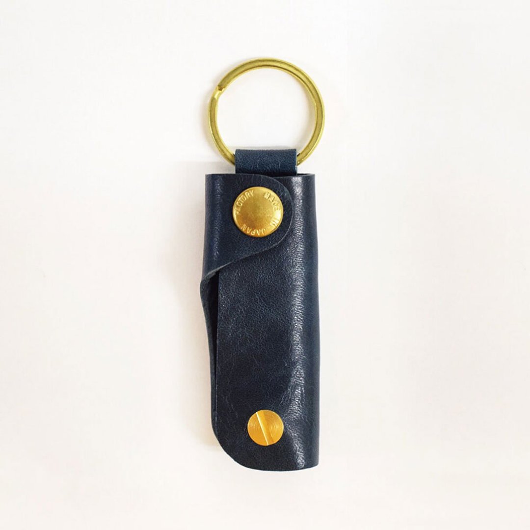Horse leather key case brass screw shackle keycase Brass yellow 铜 Made in Japan [Navy] JAK030 Christmas - 钥匙链/钥匙包 - 真皮 蓝色