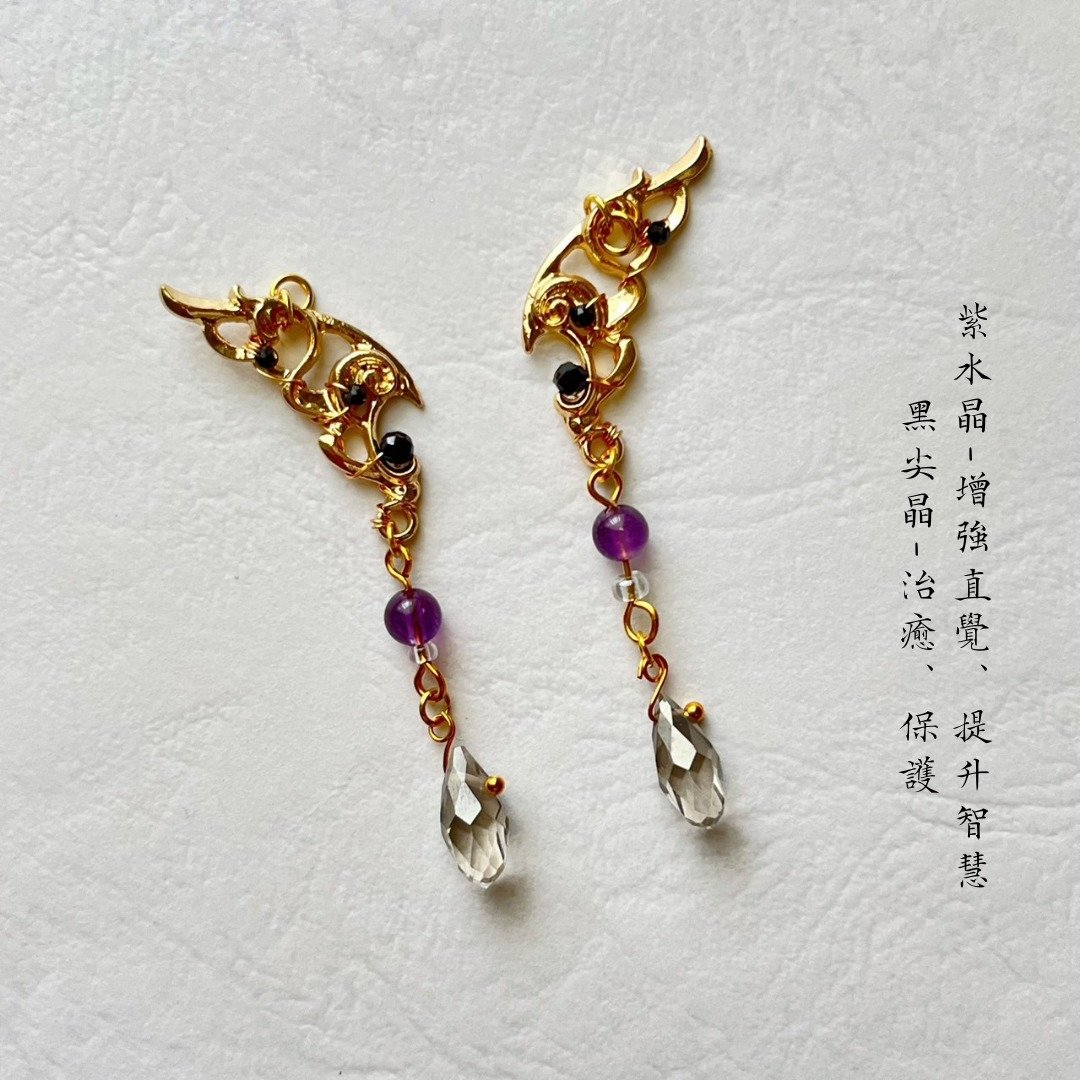 【光与夜之恋-查理苏】 印象耳环 - 耳环/耳夹 - 水晶 金色