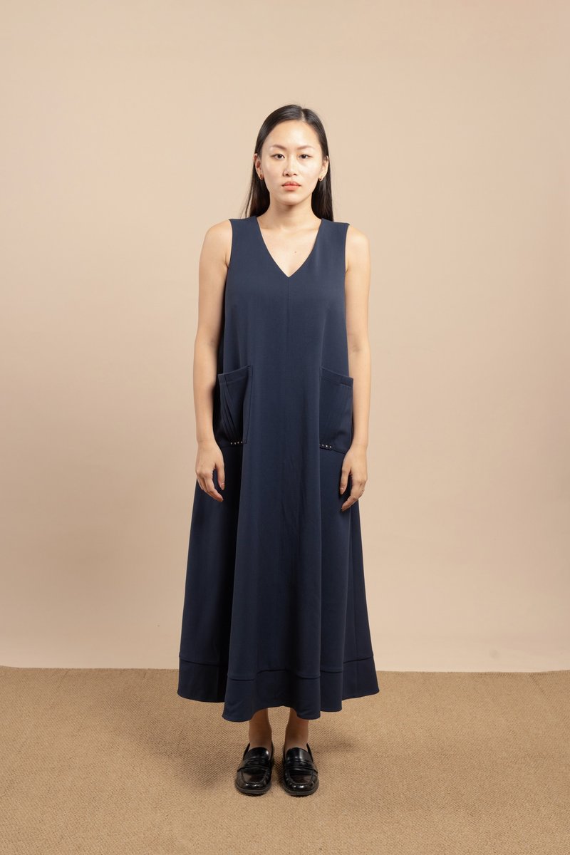 V领连身裙 V-neck sleeveless dress - 裙子 - 其他材质 蓝色