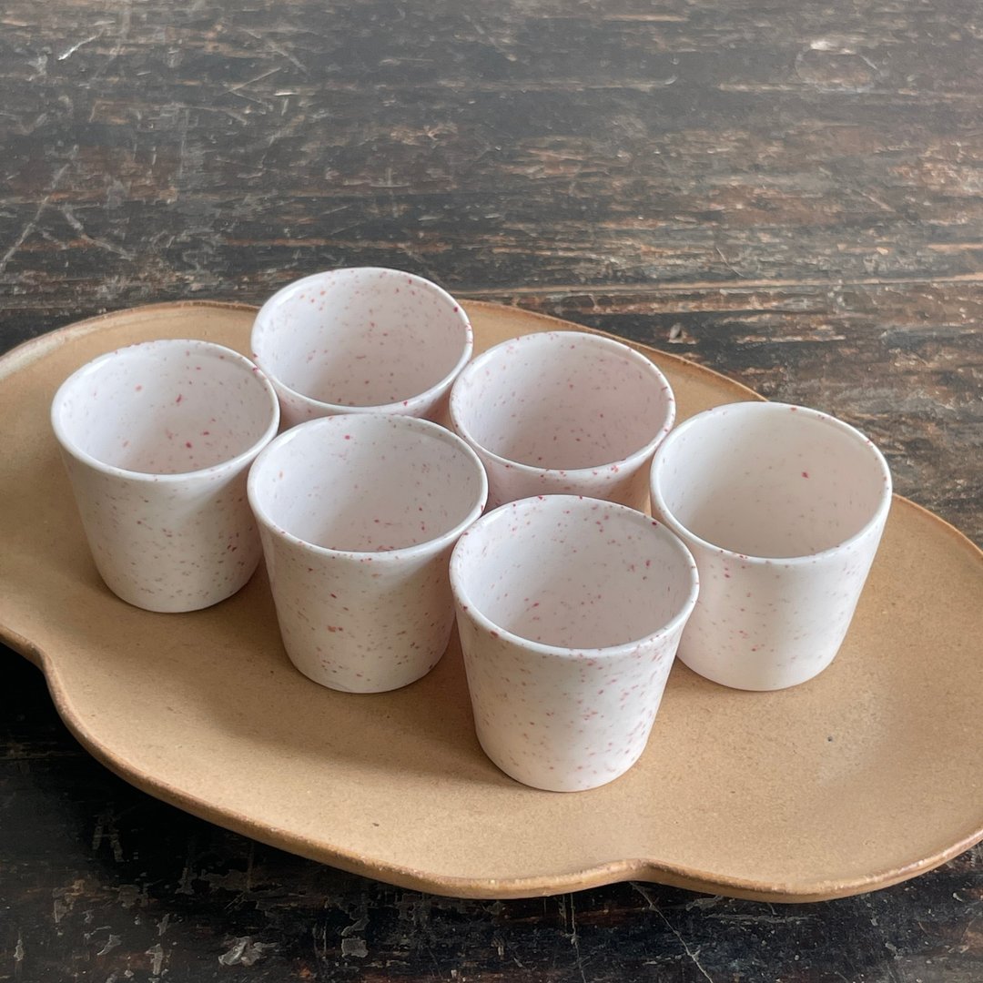 草莓奶昔小茶杯_六入 - 茶具/茶杯 - 瓷 白色