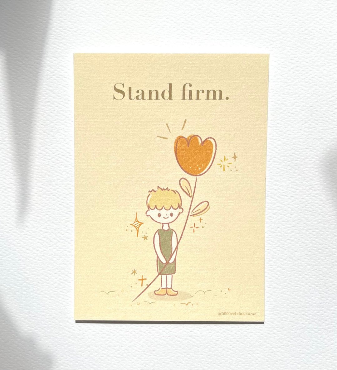 【持花的小孩系列】Stand Firm 明信片 - 卡片/明信片 - 纸 黄色