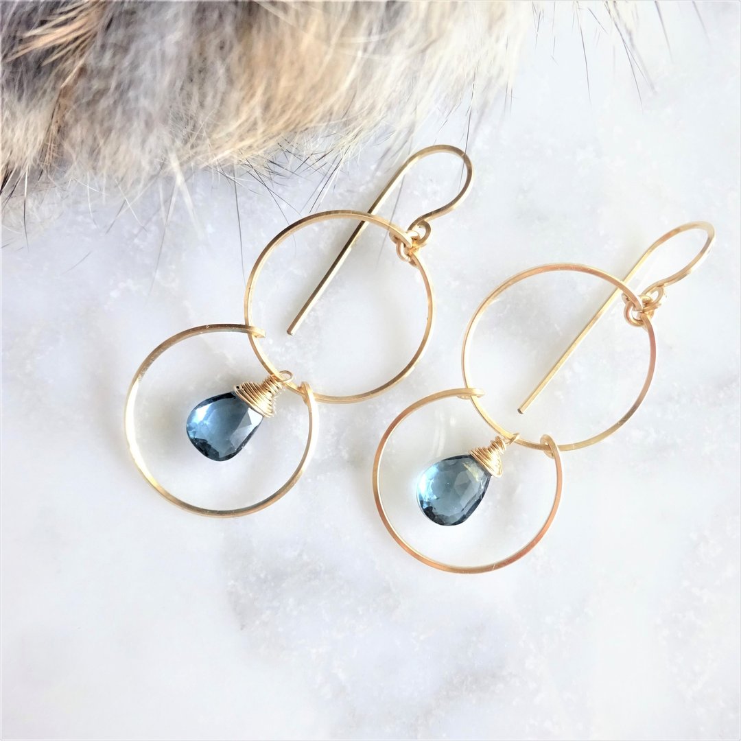 14kgf*London Blue Topaz W ring pierced earring/earring - 耳环/耳夹 - 宝石 蓝色