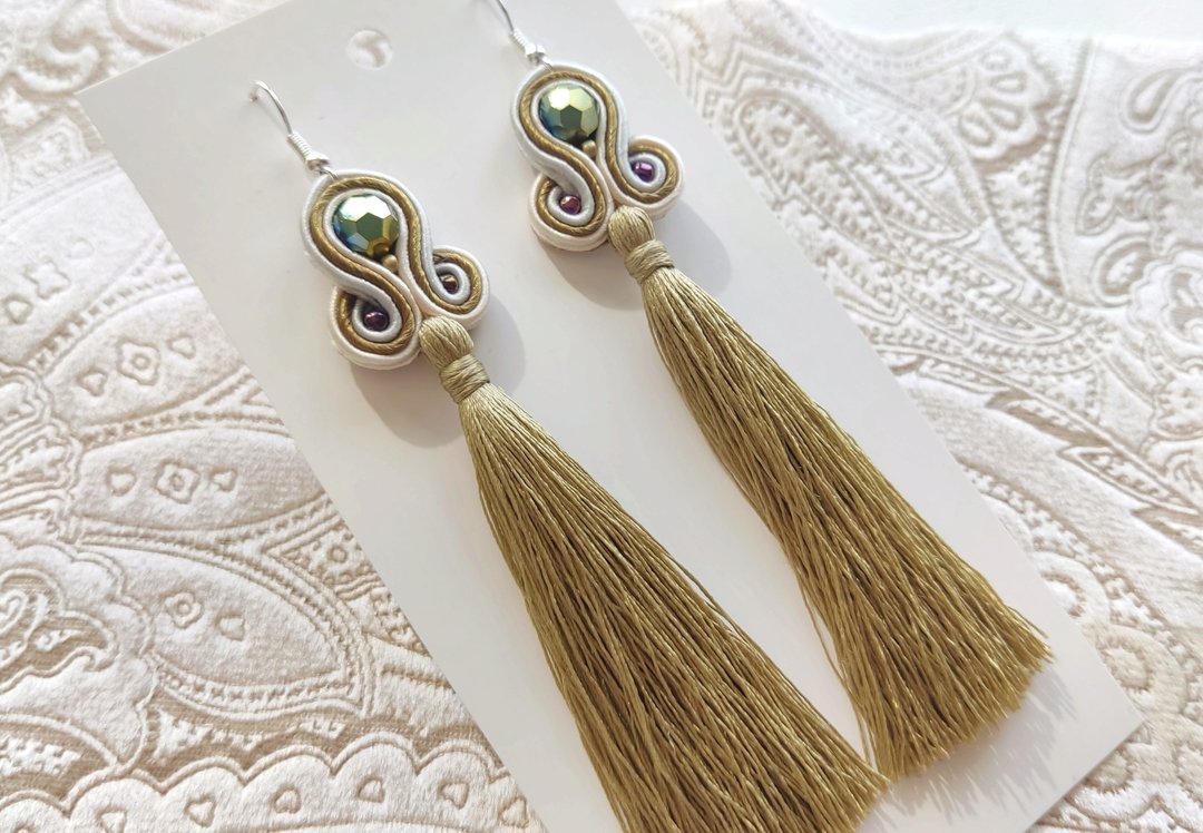 金耳環 流蘇耳環 Long Gold Earrings Embroidered soutache Boho olive Earrings dangle - 耳环/耳夹 - 其他材质 金色